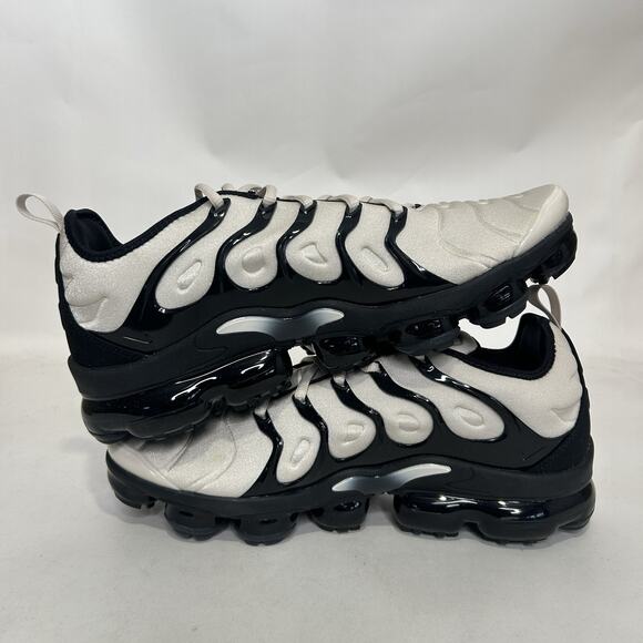 Nike Air Vapormax Plus “Light Orewood Brown Beige Black\